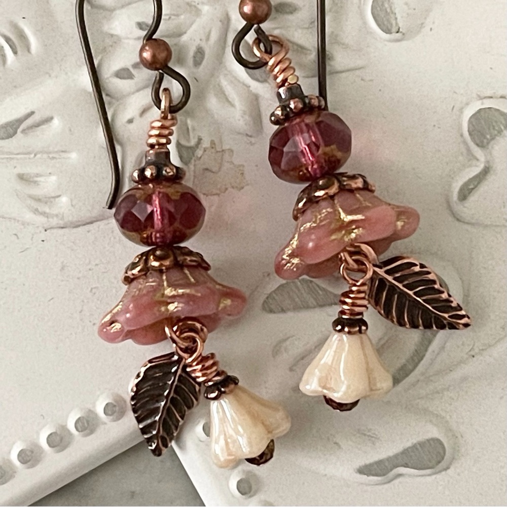 ARTISAN Earrings “Zuzu’s Petals” - Dangles - Picture 5 of 10
